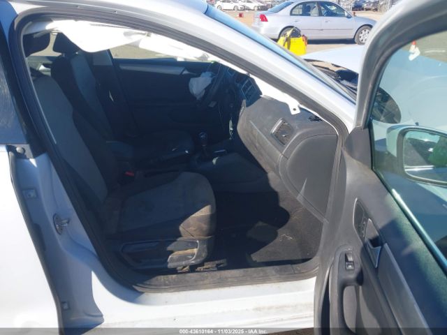 2017 VOLKSWAGEN JETTA 3VW167AJ3HM299069 Photo 4