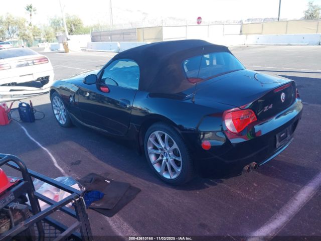 2006 BMW Z4 4USBU33506LW68338 Photo 2