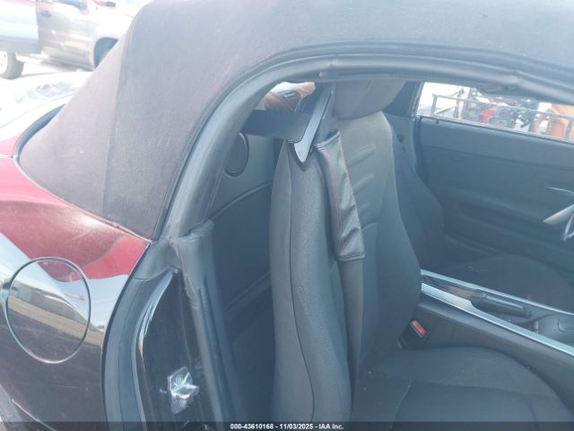2006 BMW Z4 4USBU33506LW68338 Photo 7