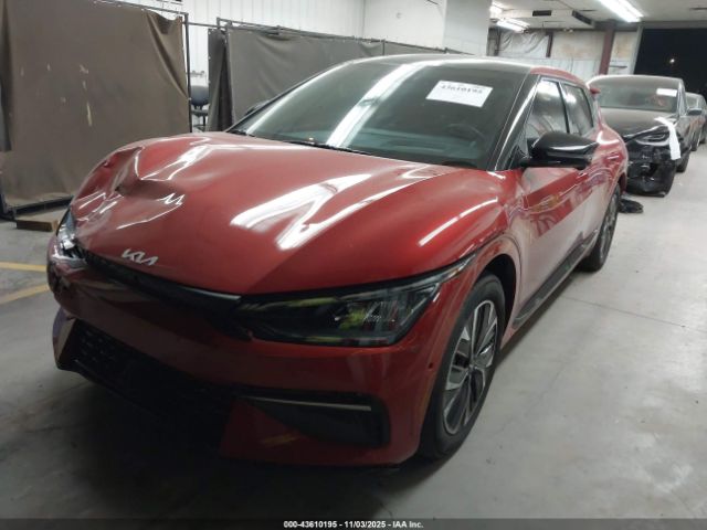 2022 KIA EV6 KNDC44LA7N5063667 Photo 1