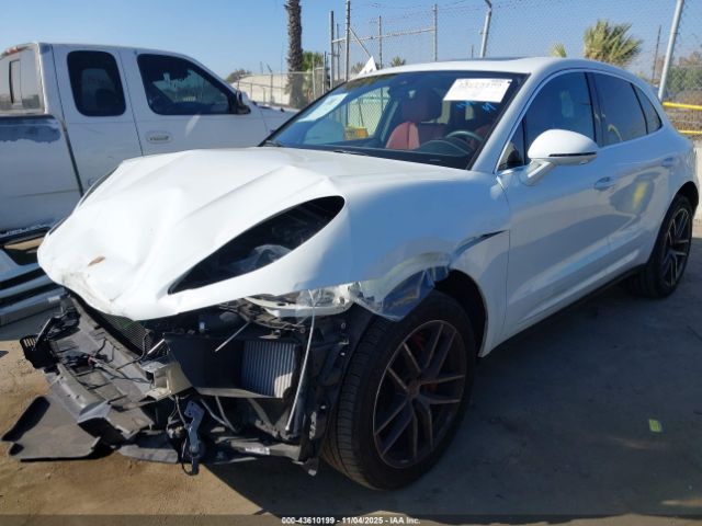 2024 PORSCHE MACAN WP1AG2A59RLB39690 Photo 1