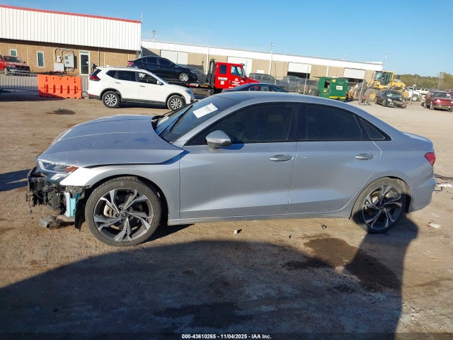 Aukcja sprzedaży 2023 Audi A3 Premium 40 Tfsi Quattro S Tronic, vin: WAUGUDGY7PA013142, numer aukcji: 43610265