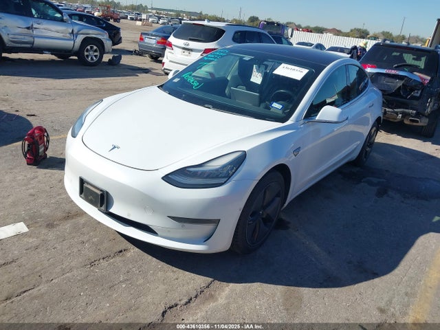 2018 TESLA MODEL 3 5YJ3E1EA3JF076207 Photo 1