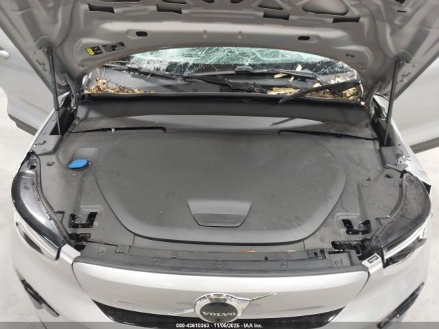 2023 VOLVO XC40 RECHARGE PURE ELECTRIC YV4ED3UL8P2106790 Photo 9