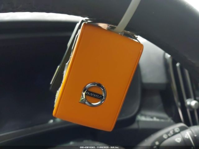 2023 VOLVO XC40 RECHARGE PURE ELECTRIC YV4ED3UL8P2106790 Photo 10