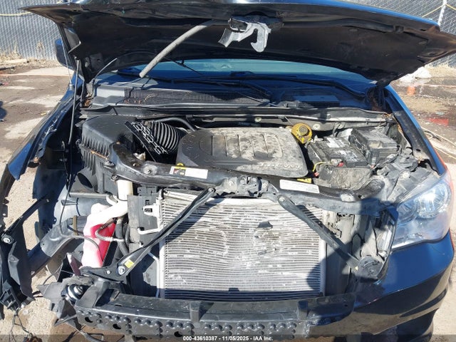 Продажа на аукционе авто 2016 Dodge Grand Caravan Sxt, vin: 2C4RDGCG7GR372528, номер лота: 43610387