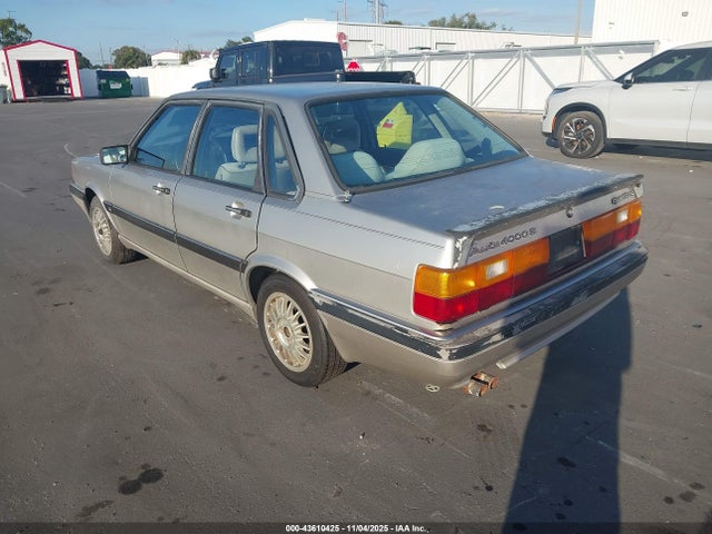 1985 AUDI 4000 WAUFB0852FA069227 Photo 2