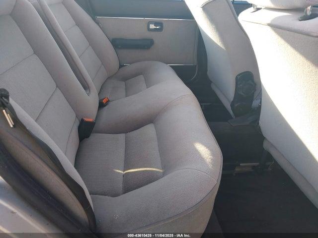1985 AUDI 4000 WAUFB0852FA069227 Photo 7