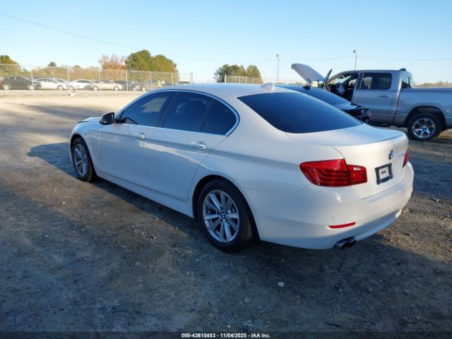 2016 BMW 528I WBA5A5C58GG347937 Photo 2