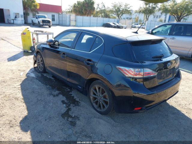 2013 LEXUS CT 200H JTHKD5BH4D2153566 Photo 2