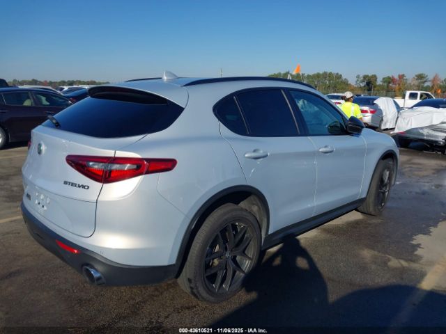 2021 ALFA ROMEO STELVIO ZASPAJAN8M7D12079 Photo 3