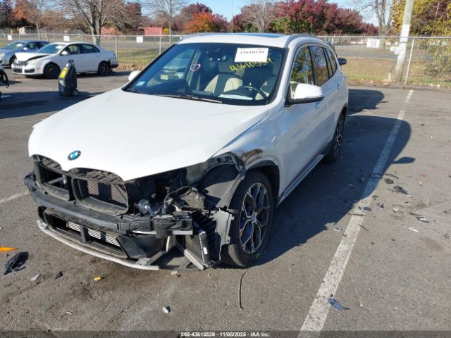 2022 BMW X1 WBXJG9C03N5V21453 Photo 1