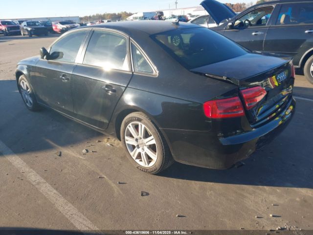 2010 AUDI A4 WAUBFAFL3AN006648 Photo 2