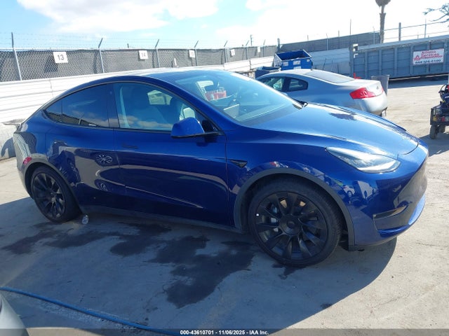 7SAYGDEEXNF393379 Tesla Model Y Long Range Dual Motor All-wheel Drive