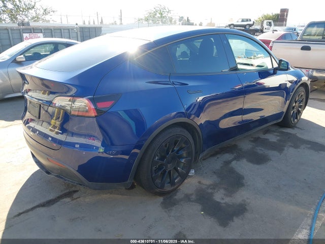 2022 TESLA MODEL Y 7SAYGDEEXNF393379 Photo 3