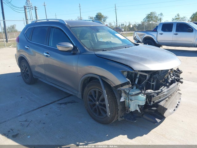 Auction sale of the 2019 Nissan Rogue Sv, vin: KNMAT2MT1KP529429, lot number: 43610739