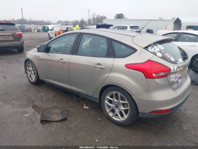 2015 FORD FOCUS 1FADP3K22FL336131 Photo 2