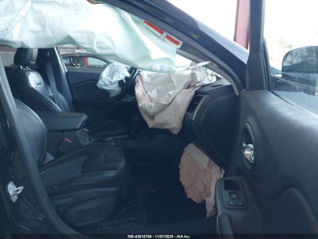 2019 JEEP CHEROKEE 1C4PJMLB8KD457649 Photo 4