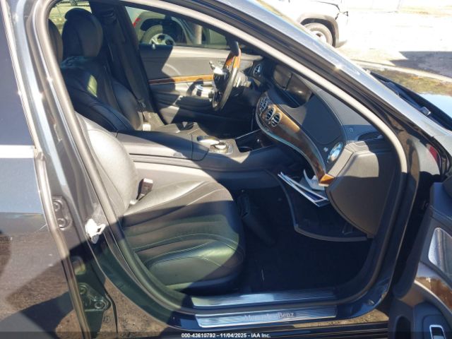 2016 MERCEDES-BENZ S 550 WDDUG8FB4GA213676 Photo 4
