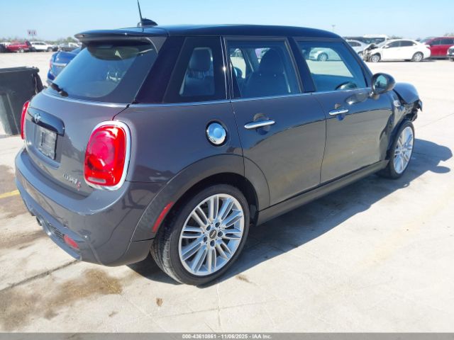 2015 MINI HARDTOP WMWXU3C56F2B62062 Photo 3