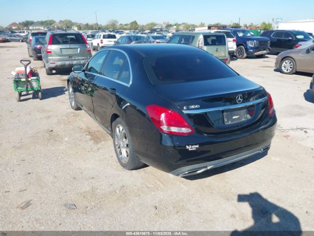 2015 MERCEDES-BENZ C 300 55SWF4JBXFU055208 Photo 2