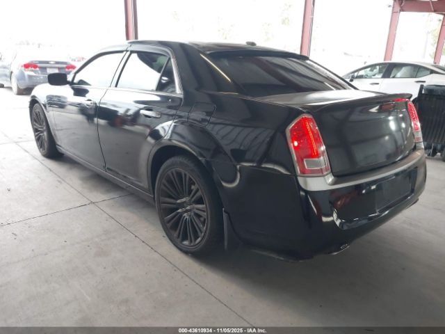 2012 CHRYSLER 300 2C3CCACG9CH274675 Photo 2