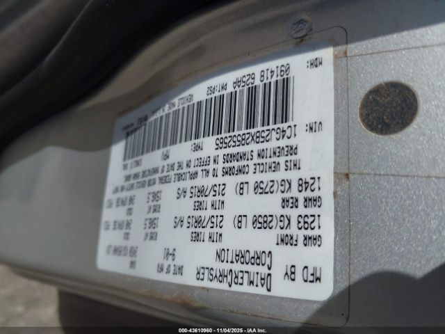 2002 CHRYSLER VOYAGER 1C4GJ25BX2B552565 Photo 8