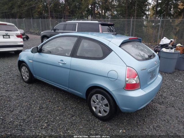 2011 HYUNDAI ACCENT KMHCM3AC0BU200332 Photo 2