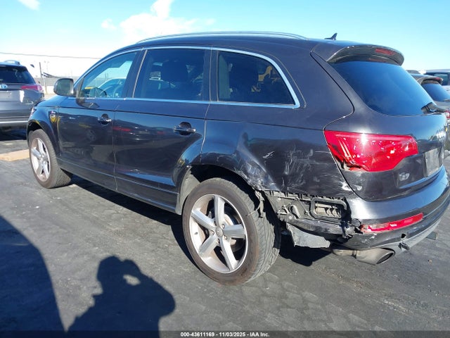2011 AUDI Q7 WA1DGAFE6BD010172 Photo 2