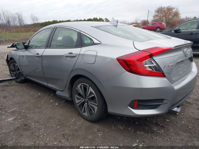 2018 HONDA CIVIC JHMFC1F78JX023724 Photo 2