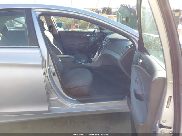 2012 HYUNDAI SONATA 5NPEB4AC0CH330020 Photo 4