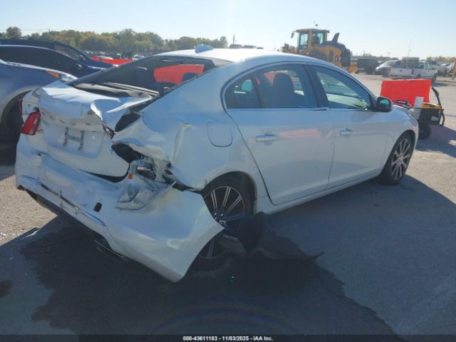 2018 VOLVO S60 INSCRIPTION LYV402TM8JB172552 Photo 3