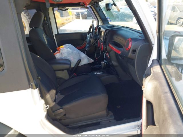 2015 JEEP WRANGLER 1C4AJWAG5FL610404 Photo 4