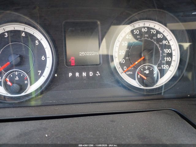 2013 RAM 1500 1C6RR6FP3DS519016 Photo 6