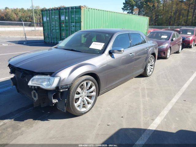 2019 CHRYSLER 300 2C3CCAEG5KH564648 Photo 1