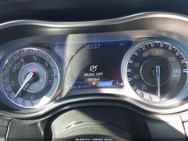 2019 CHRYSLER 300 2C3CCAEG5KH564648 Photo 6