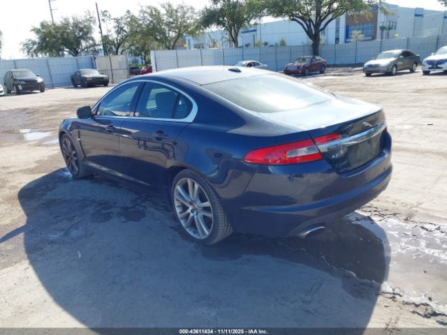 2011 JAGUAR XF SAJWA0GB9BLR89255 Photo 2