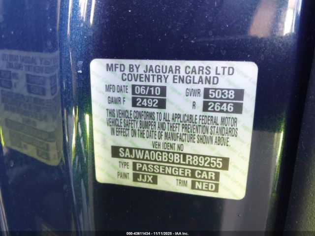 2011 JAGUAR XF SAJWA0GB9BLR89255 Photo 8