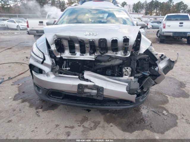2016 JEEP CHEROKEE 1C4PJMCB2GW321772 Photo 5