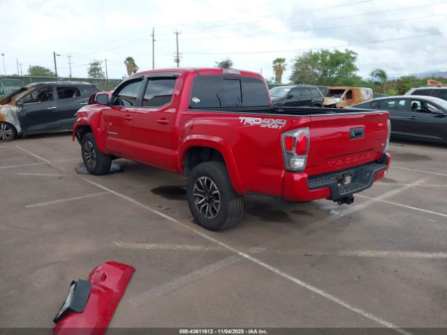 2021 TOYOTA TACOMA 3TYCZ5AN9MT052860 Photo 2