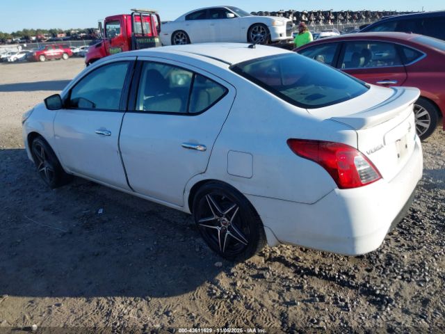 2015 NISSAN VERSA 3N1CN7AP6FL897598 Photo 2