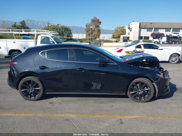 Продажа на аукционе авто 2021 Mazda Mazda3 2.5 Turbo, vin: JM1BPBJY5M1348574, номер лота: 43611636