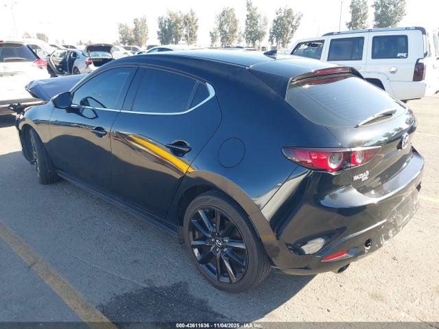 Продажа на аукционе авто 2021 Mazda Mazda3 2.5 Turbo, vin: JM1BPBJY5M1348574, номер лота: 43611636