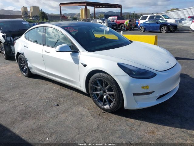 2021 TESLA MODEL 3 5YJ3E1EA9MF930461 Photo 0