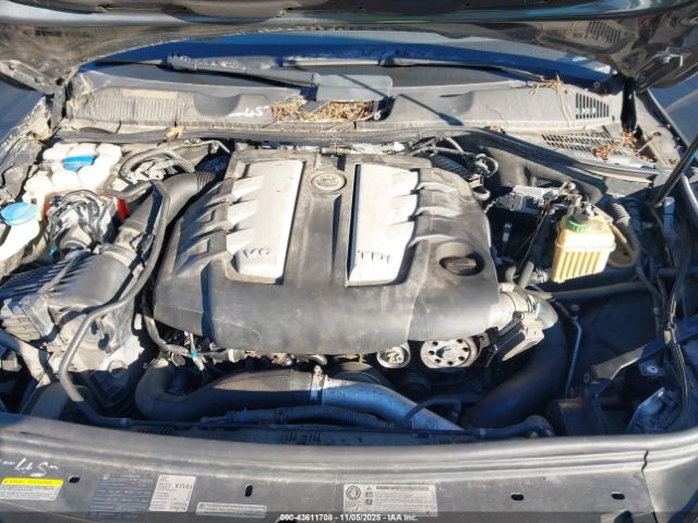 2011 VOLKSWAGEN TOUAREG WVGFK9BP5BD005852 Photo 9