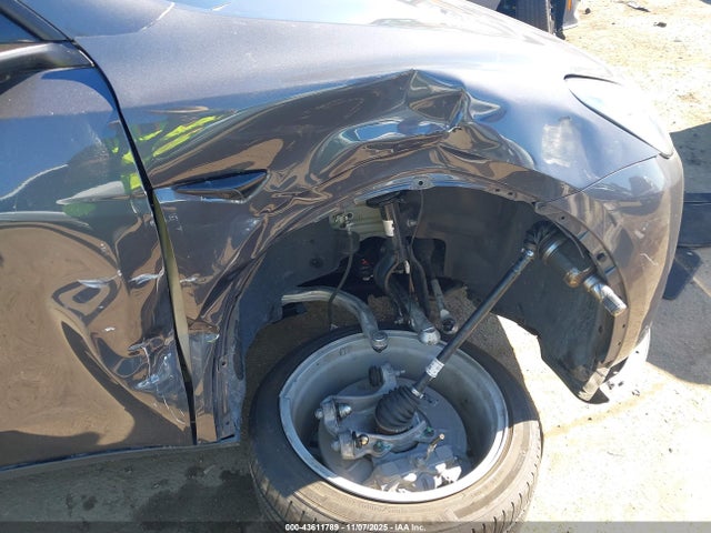 2021 TESLA MODEL Y 5YJYGDEE8MF245985 Photo 5