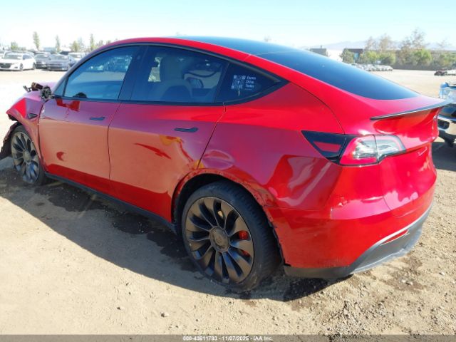 2021 TESLA MODEL Y 5YJYGDEF6MF076249 Photo 2