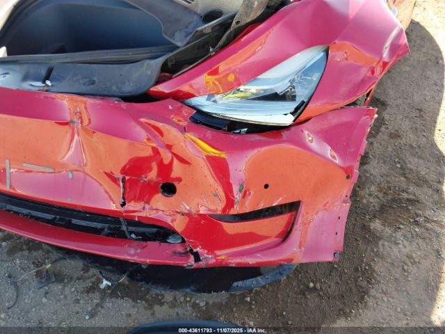 2021 TESLA MODEL Y 5YJYGDEF6MF076249 Photo 5