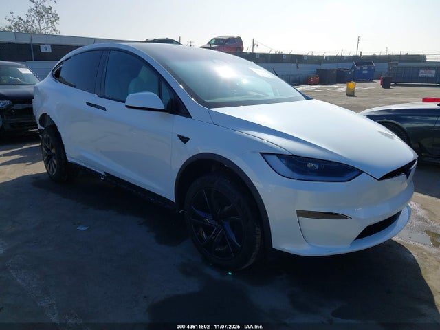 2026 TESLA MODEL X 7SAXCDE55TF474455