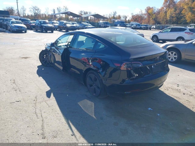 2023 TESLA MODEL 3 5YJ3E1EB1PF599646 Photo 2